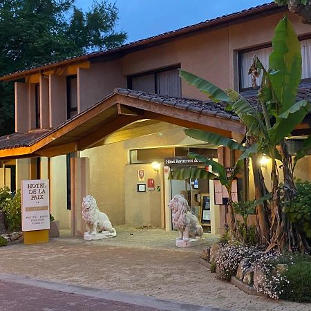德拉派克斯酒店 巴布通莱班 外观 照片
